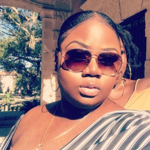 Meet your Posher, Ashlee